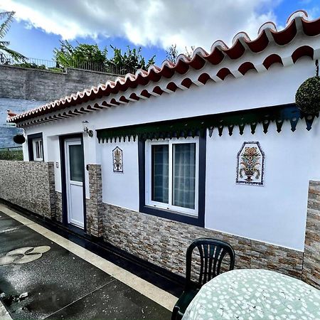 Modern Minimalist Studio With Essential Comfort Funchal Dış mekan fotoğraf